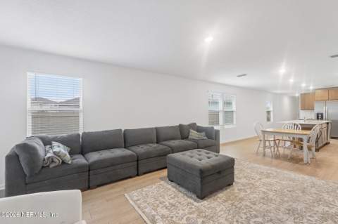 4130 Caper Tree Way, Jacksonville FL - photo 8 of 36