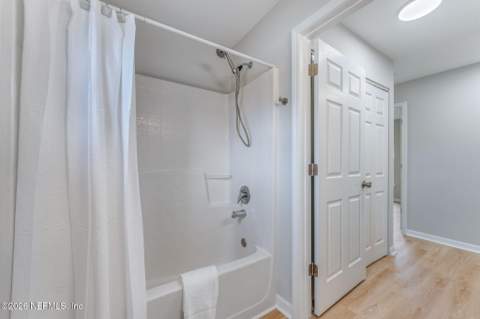2045 Willesdon Drive, Jacksonville FL - photo 24 of 35