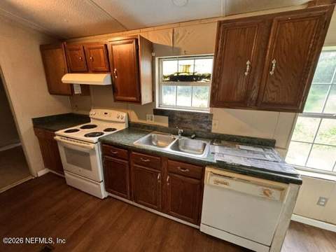 13542 1st Street, Jacksonville FL - photo 11 of 27