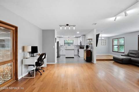 1315 Jamaica Road, Jacksonville FL - photo 17 of 30