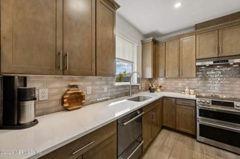 318 Tranquil Trail Circle, Yulee FL - photo 9 of 59