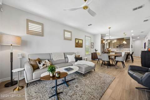 318 Tranquil Trail Circle, Yulee FL - photo 14 of 59