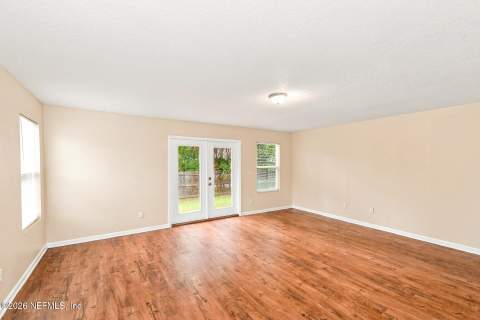 4558 Glendas Meadow Drive, Jacksonville FL - photo 6 of 21