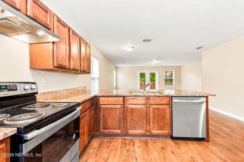 4558 Glendas Meadow Drive, Jacksonville FL - photo 9 of 21