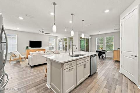233 Woodgate Drive, Ponte Vedra FL - photo 11 of 43