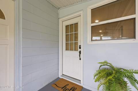 25 Sandra Drive, Jacksonville Beach FL - photo 10 of 53