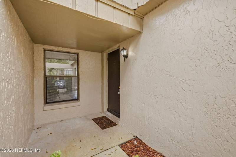 2 bedroom Townhouse at 8468 Windypine Lane, Whispering Pines, Jacksonville — photo 5