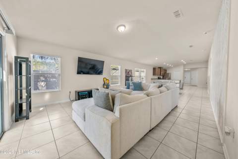 86018 Railway Place, Yulee FL - photo 10 of 36