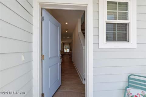 913 S 7th Street, Fernandina Beach FL - photo 7 of 32