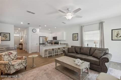 913 S 7th Street, Fernandina Beach FL - photo 14 of 32