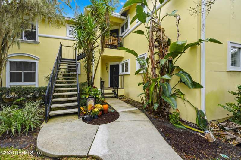 3 bedroom Condominium at 1800 The Greens Way #1811, Villas At Marsh Landing, Jacksonville Beach — photo 1