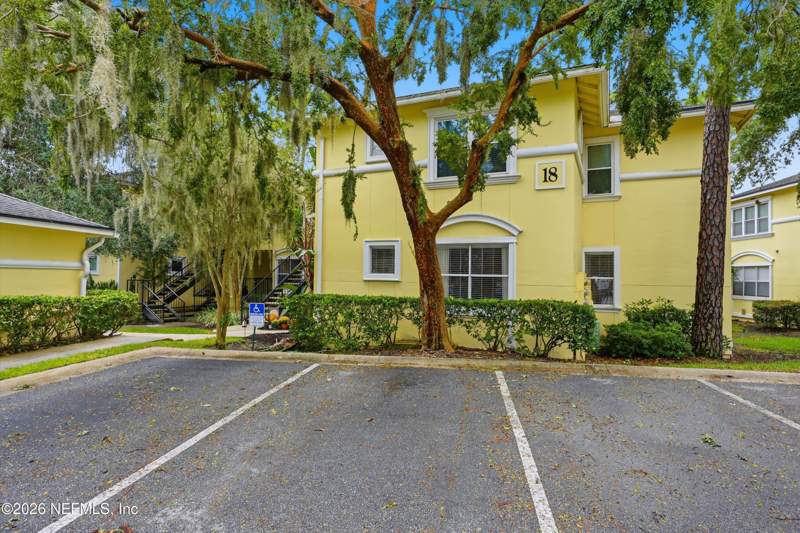 3 bedroom Condominium at 1800 The Greens Way #1811, Villas At Marsh Landing, Jacksonville Beach — photo 3