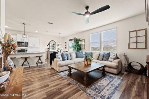 2649 Oak Stream Drive, Green Cove Springs FL - photo 7 of 32
