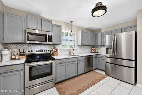 989 Ashington Lane, Jacksonville FL - photo 15 of 46