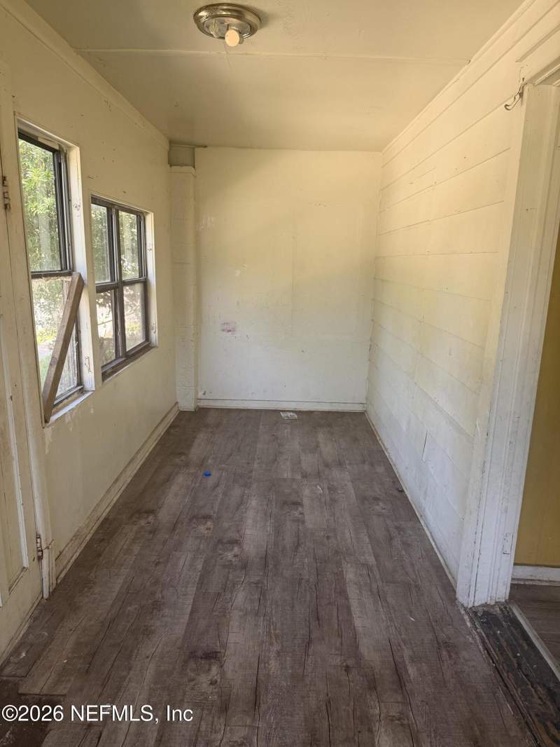 4 bedroom Single Family Residence at 1556 W 32nd Street, Royal Terrace, Jacksonville — photo 2