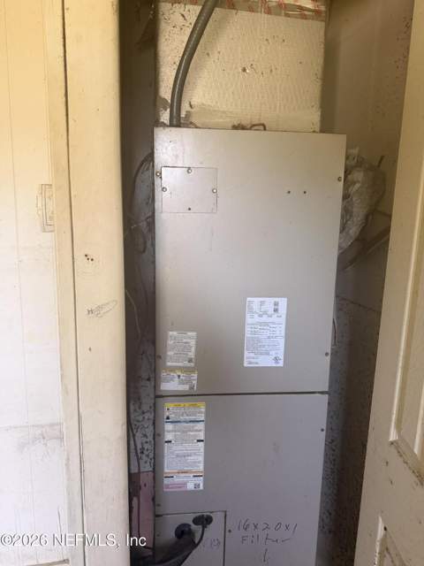 1556 W 32nd Street, Jacksonville FL - photo 6 of 27