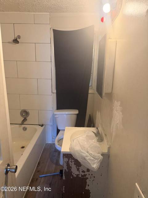 1556 W 32nd Street, Jacksonville FL - photo 8 of 27