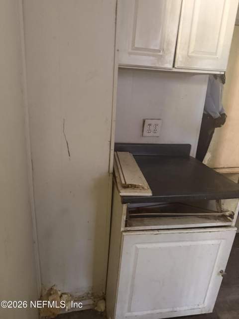 1556 W 32nd Street, Jacksonville FL - photo 11 of 27