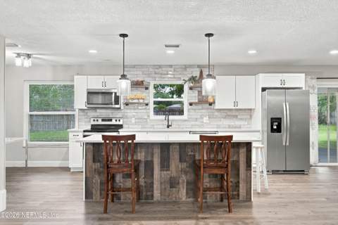 357 Dillon Drive, Orange Park FL - photo 12 of 36