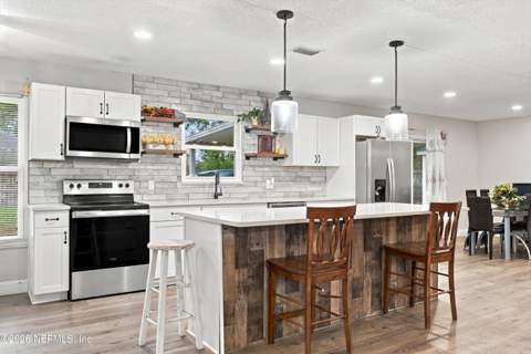 357 Dillon Drive, Orange Park FL - photo 14 of 36