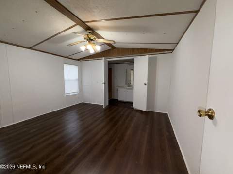 199 Lakeview Drive, Melrose FL - photo 9 of 19