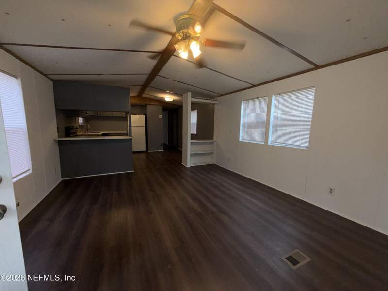 3 bedroom Manufactured Home at 199 Lakeview Drive, Half Moon Inc, Melrose — photo 4
