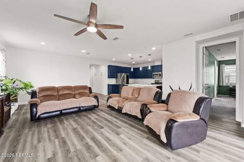 1810 Amberly Drive, Middleburg FL - photo 8 of 47