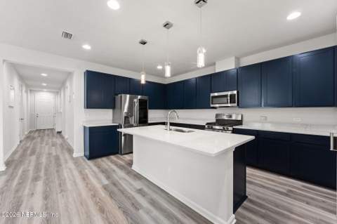 1810 Amberly Drive, Middleburg FL - photo 13 of 47