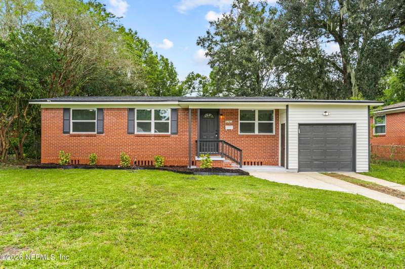 3 bedroom Single Family Residence at 5242 Quan Drive, Hillcrest, Jacksonville — photo 3