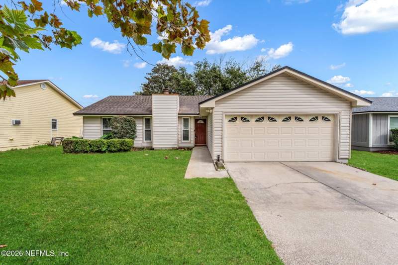 3 bedroom Single Family Residence at 2051 Oak Water Drive, Monument Lakes, Jacksonville — photo 4