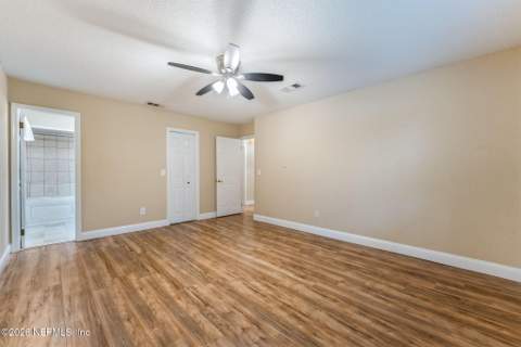 2051 Oak Water Drive, Jacksonville FL - photo 18 of 31