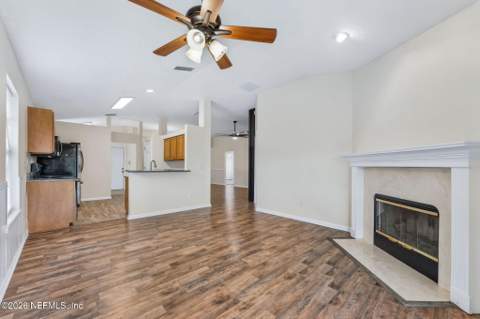 12526 Ayrshire Street, Jacksonville FL - photo 24 of 37