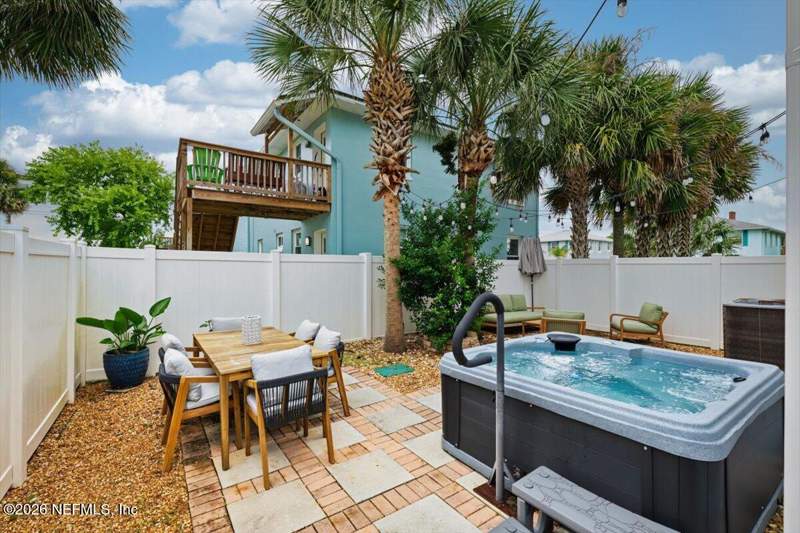 3 bedroom Single Family Residence at 784 2nd Street, Pablo Beach North, Jacksonville Beach — photo 3