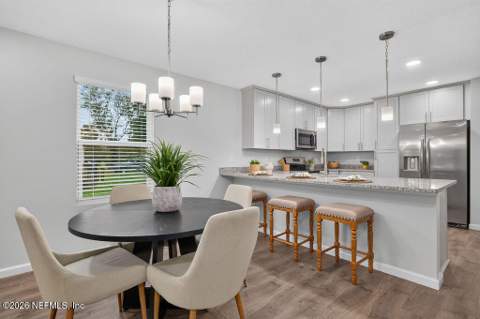 817 Jackson Road, Jacksonville FL - photo 12 of 26