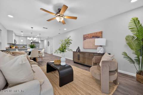 817 Jackson Road, Jacksonville FL - photo 15 of 26
