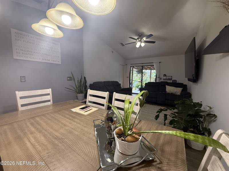 2 bedroom Townhouse at 5026 Knightsbridge Circle, Kensington Park, Jacksonville — photo 4