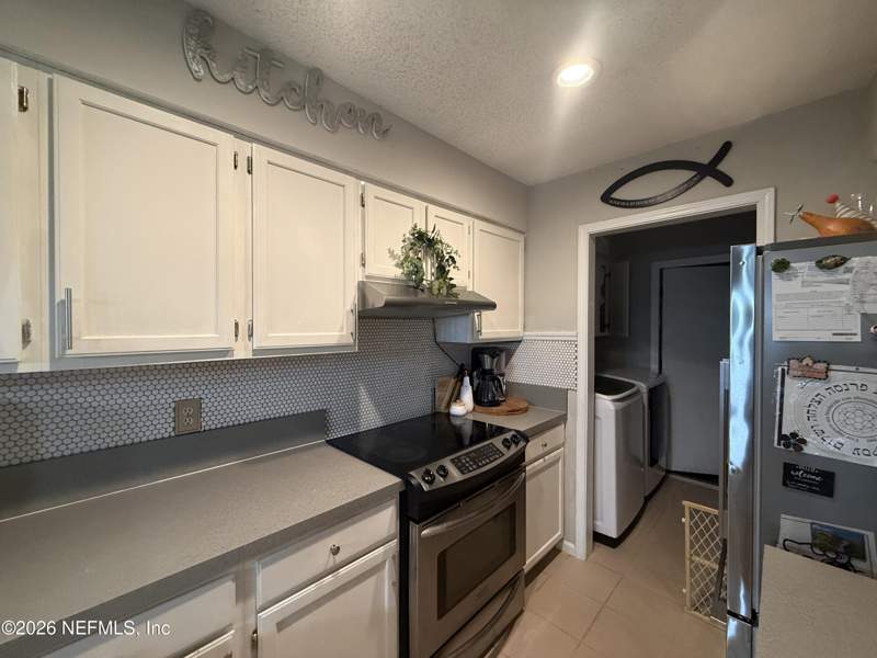 2 bedroom Townhouse at 5026 Knightsbridge Circle, Kensington Park, Jacksonville — photo 2