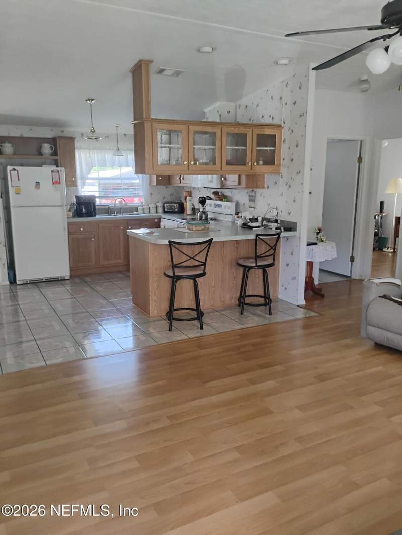 3 bedroom Manufactured Home at 109 Waterway Avenue, Satsuma Heights, Satsuma — photo 3