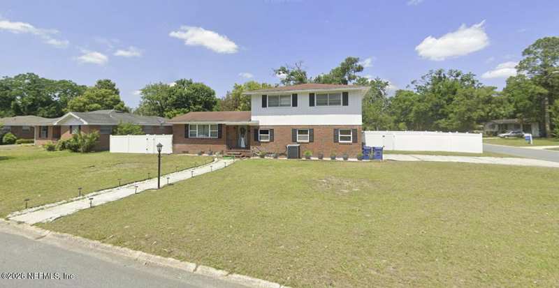 3 bedroom Single Family Residence at 5547 Riverton Road, University Park, Jacksonville — photo 1