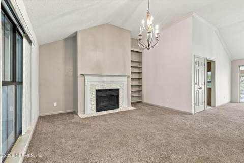 2202 Wood Hill Place #2202, Jacksonville FL - photo 8 of 47