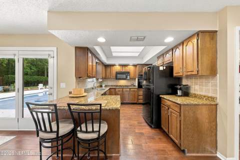 8249 Old Port Circle, Jacksonville FL - photo 18 of 73