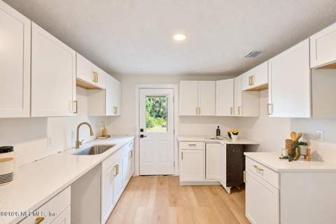 5125 W 107th Street, Jacksonville FL - photo 15 of 26