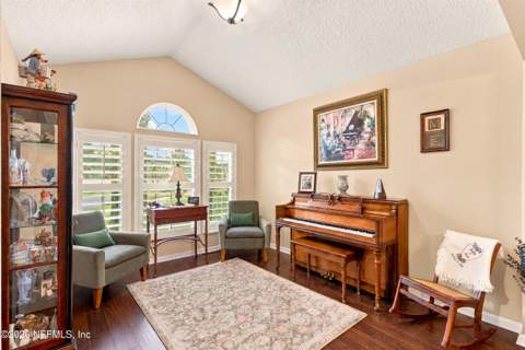 10923 Black Diamond Court, Jacksonville FL - photo 10 of 44