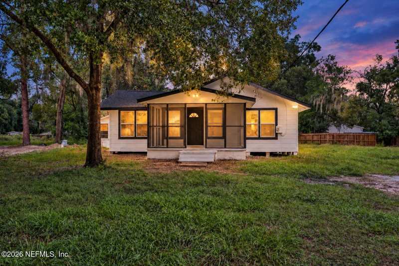 3 bedroom Single Family Residence at 5125 W 107th Street, Ortega Farms, Jacksonville — photo 1