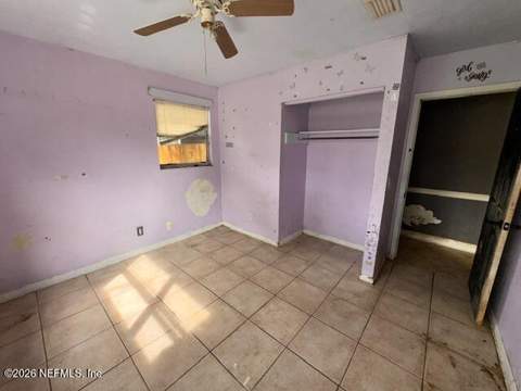 7215 Karenita Drive, Jacksonville FL - photo 10 of 27