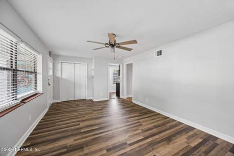 1284 Ingleside Avenue, Jacksonville FL - photo 8 of 47