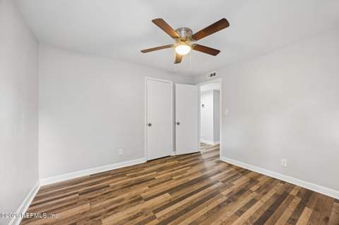 1284 Ingleside Avenue, Jacksonville FL - photo 15 of 47
