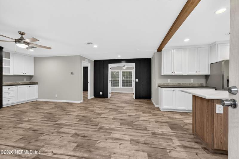 4 bedroom Mobile Home at 7457 Bienville Avenue, Keystone, Keystone Heights — photo 4