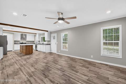 7457 Bienville Avenue, Keystone Heights FL - photo 8 of 48