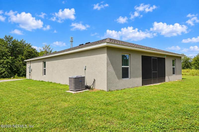 4 bedroom Single Family Residence at 105 Siesta Circle, Welaka Village, Welaka — photo 2